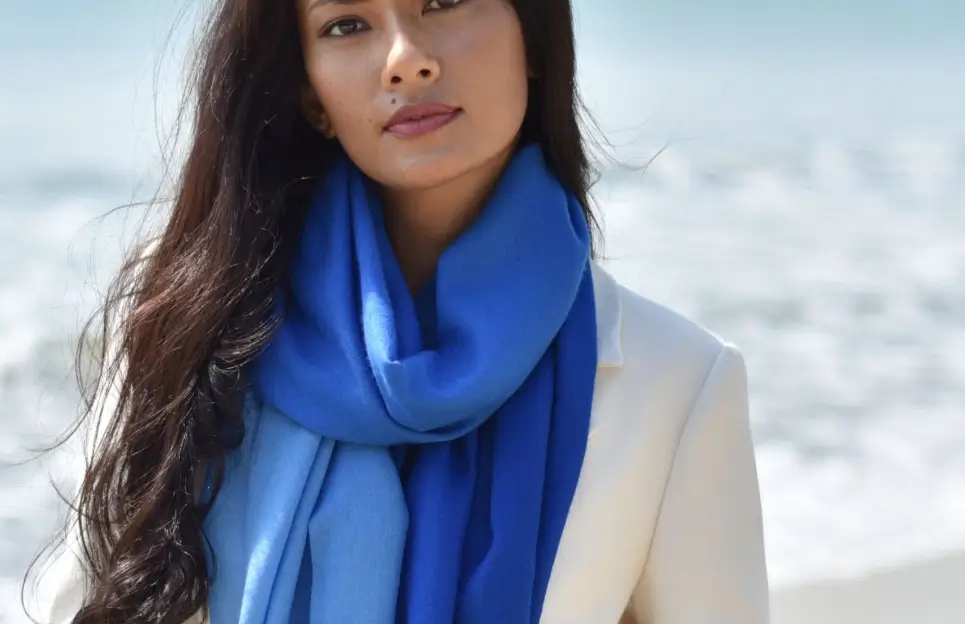 a blue scarf-1